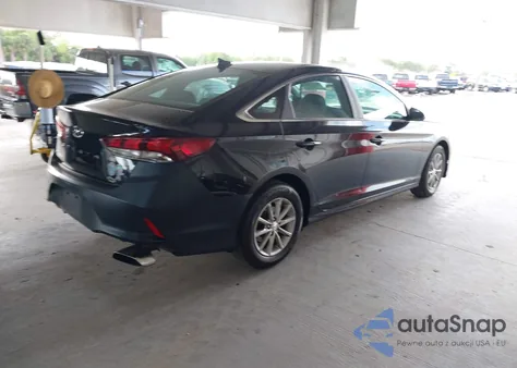 2019 Hyundai Sonata Se z USA, uszkodzony, nr VIN 5NPE24AF9KH752456
